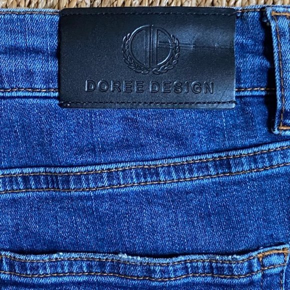 Dorée Design “Dora” Raw Hem Jean Skirt NWOT - Picture 6 of 7